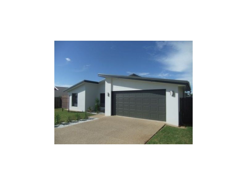 7 Freeman Street, Avoca QLD 4670