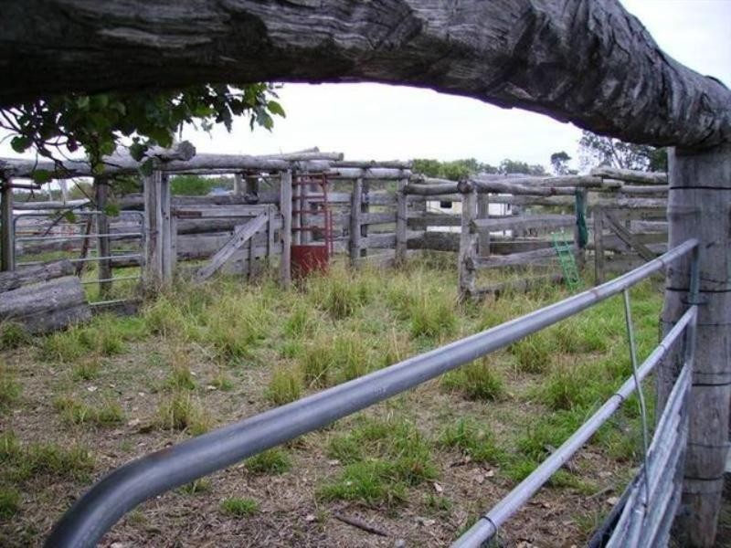 31834 Bruce Highway, Booyal QLD 4671