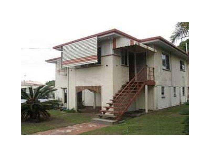 18 Robert Street, Bundaberg QLD 4670