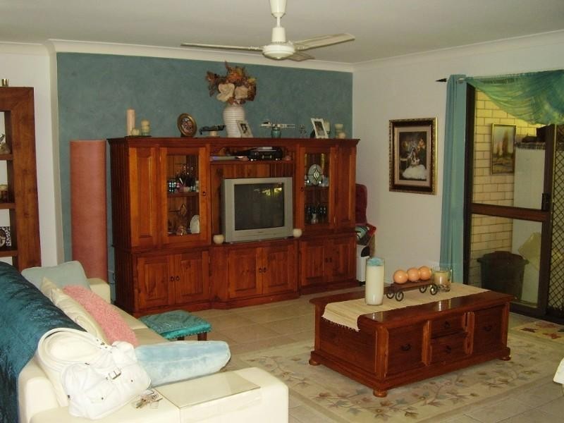 12 Crane Street, Bundaberg South QLD 4670