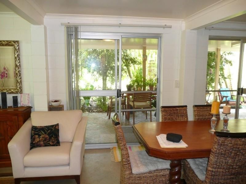 19 Samuels Road, Branyan QLD 4670