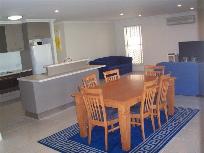 11 Finbay Avenue, Bundaberg QLD 4670