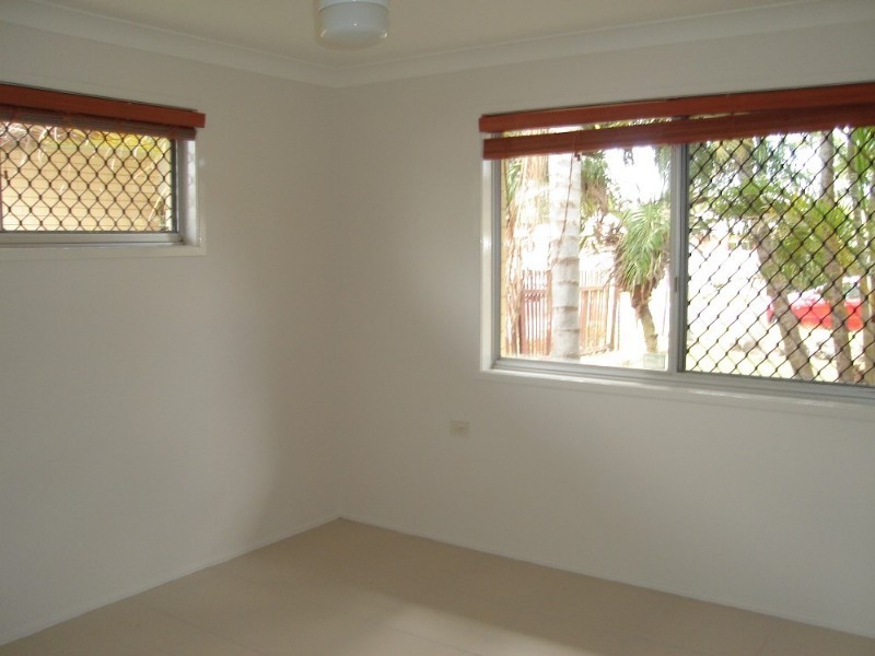 2/11 Foreshore Parade, Bargara QLD 4670