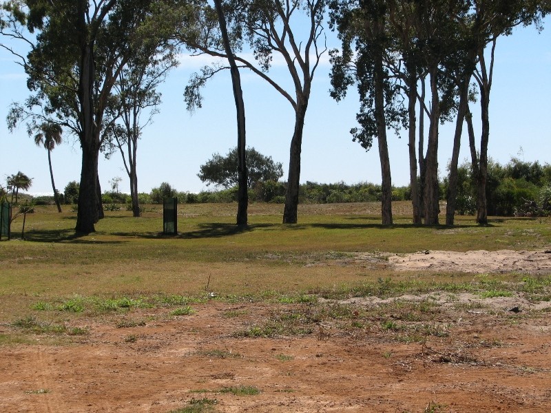 Moore Park Beach QLD 4670