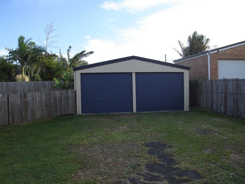 105 Shelly Street, Burnett Heads QLD 4670