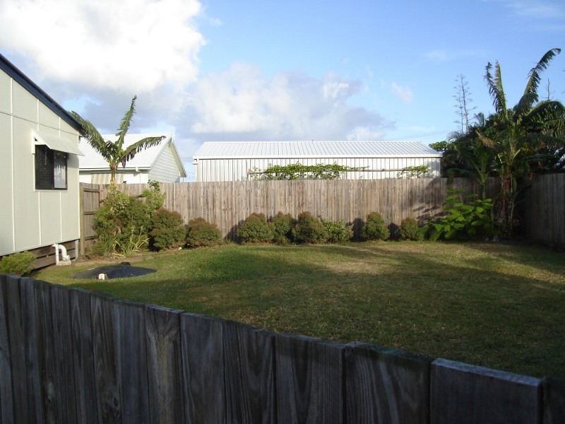 105 Shelly Street, Burnett Heads QLD 4670