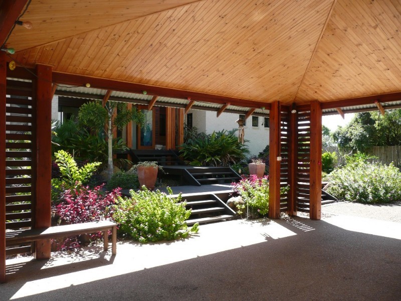 Moore Park Beach QLD 4670