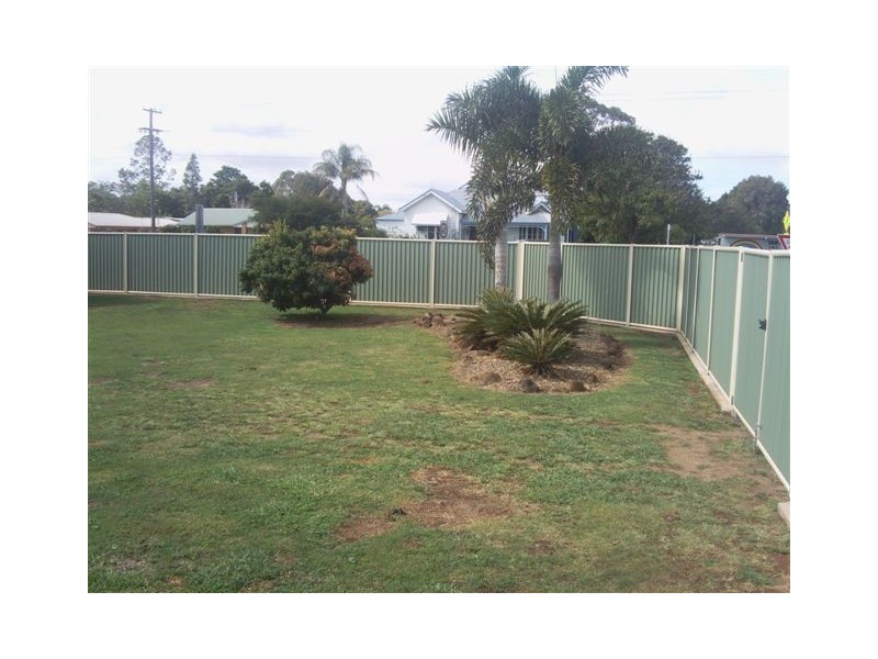 1 Nykiel Street, Bundaberg QLD 4670