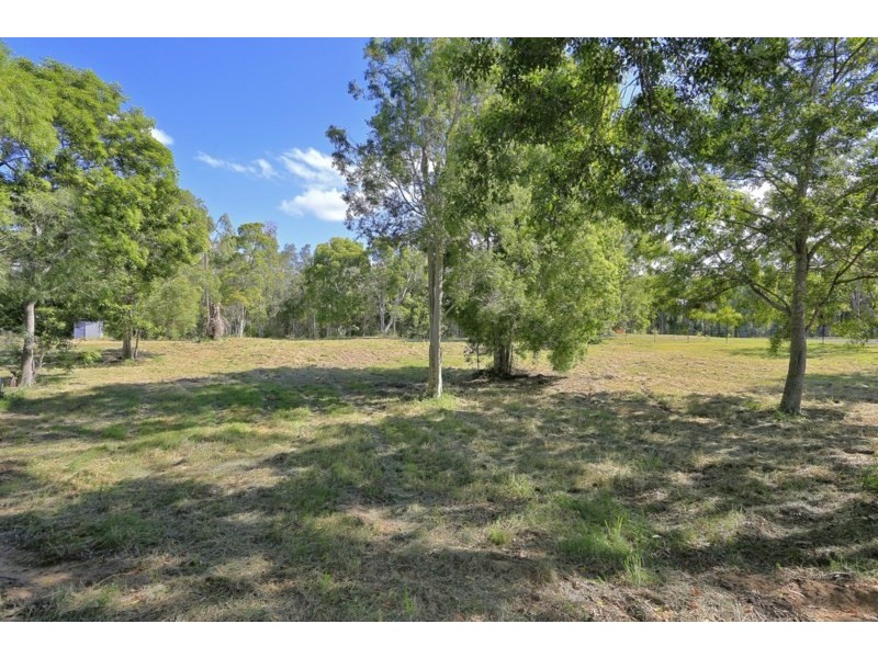 46 Kingfisher Crescent, Moore Park Beach QLD 4670