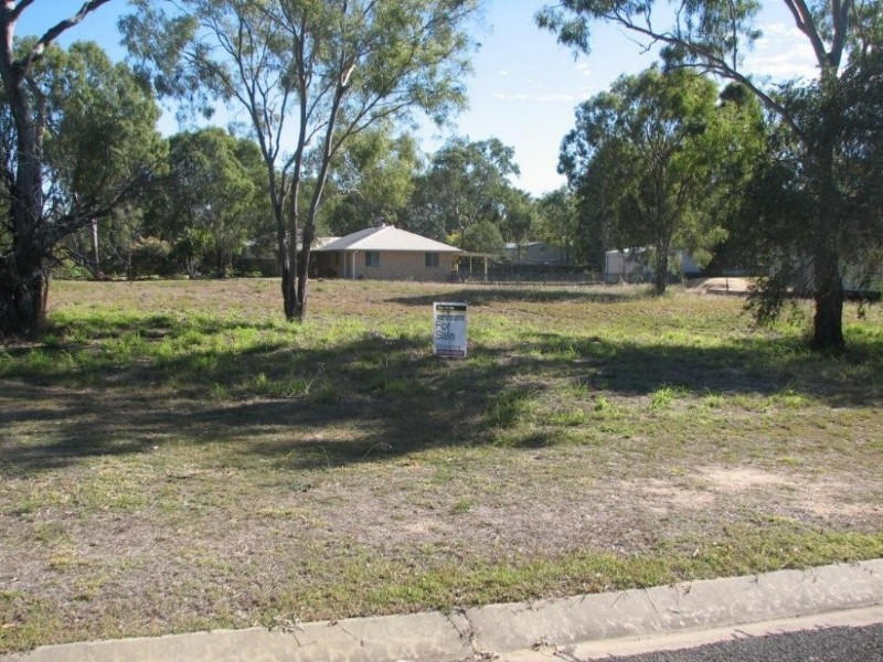 Moore Park Beach QLD 4670