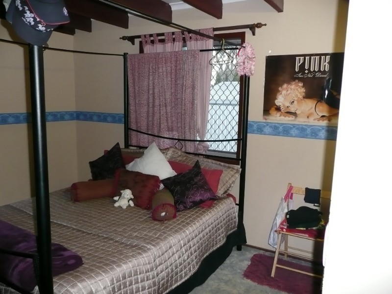 66a Scotland Street, Bundaberg QLD 4670