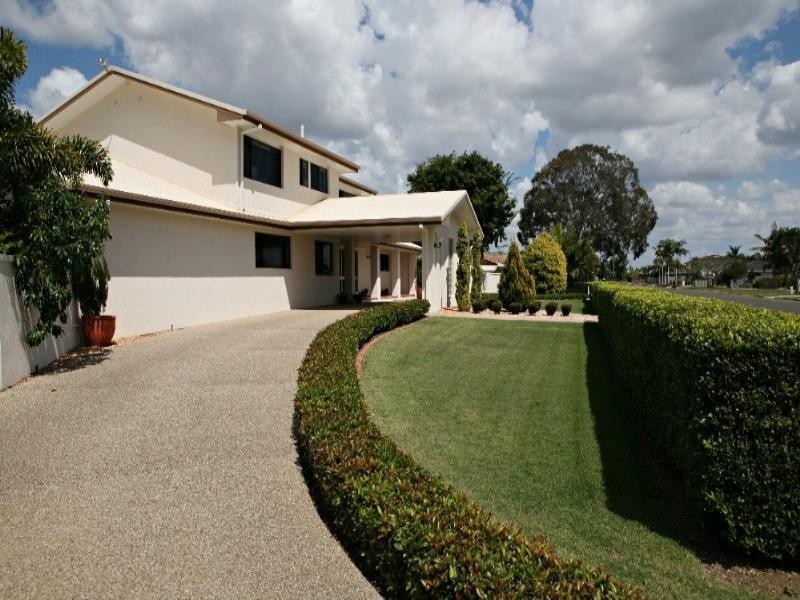 40 Avenell Street, Avenell Heights QLD 4670