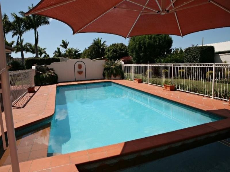 40 Avenell Street, Avenell Heights QLD 4670