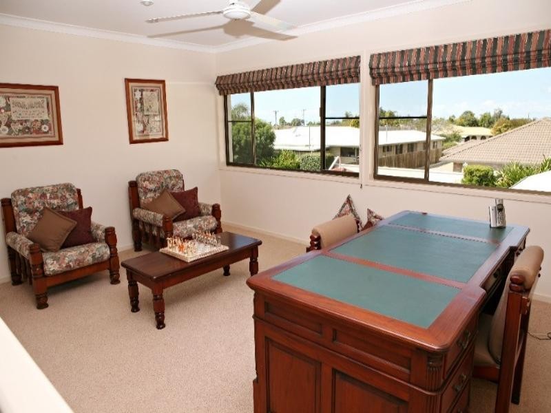 40 Avenell Street, Avenell Heights QLD 4670