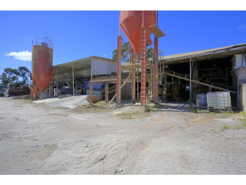 5 Avenue Street, Bundaberg East QLD 4670