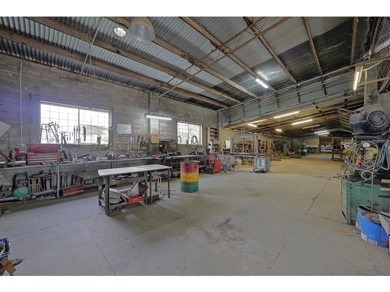 5 Avenue Street, Bundaberg East QLD 4670