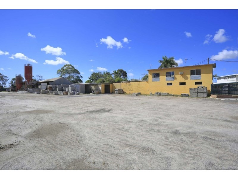 5 Avenue Street, Bundaberg East QLD 4670