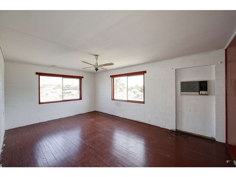 5 Avenue Street, Bundaberg East QLD 4670