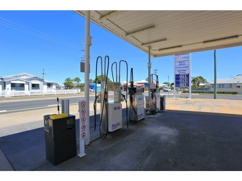 75 Walker Street, Bundaberg West QLD 4670