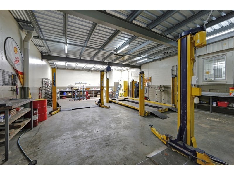 75 Walker Street, Bundaberg West QLD 4670