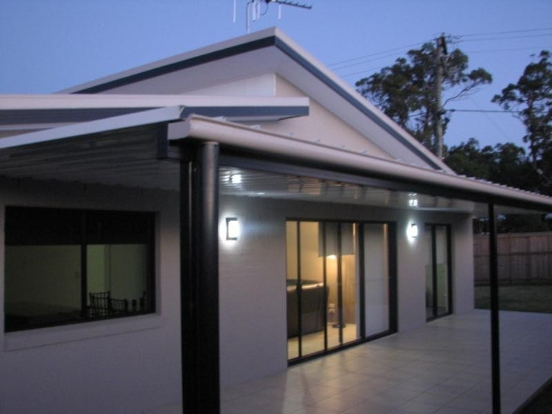 1 Neville Drive, Branyan QLD 4670