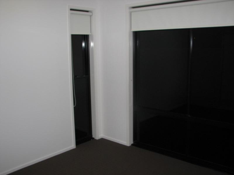 1 Neville Drive, Branyan QLD 4670