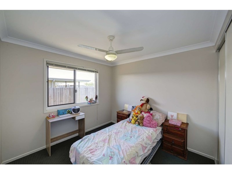 44 Neville Drive, Branyan QLD 4670