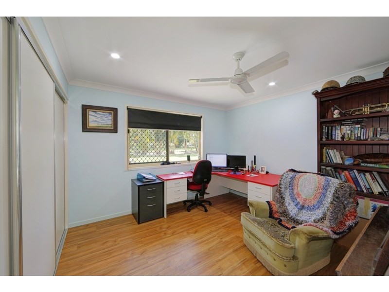 10 Wonderland Avenue, Branyan QLD 4670