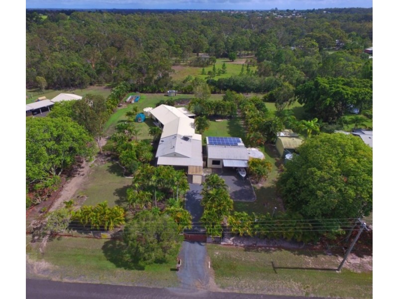 10 Wonderland Avenue, Branyan QLD 4670