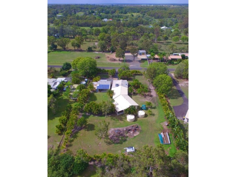 10 Wonderland Avenue, Branyan QLD 4670