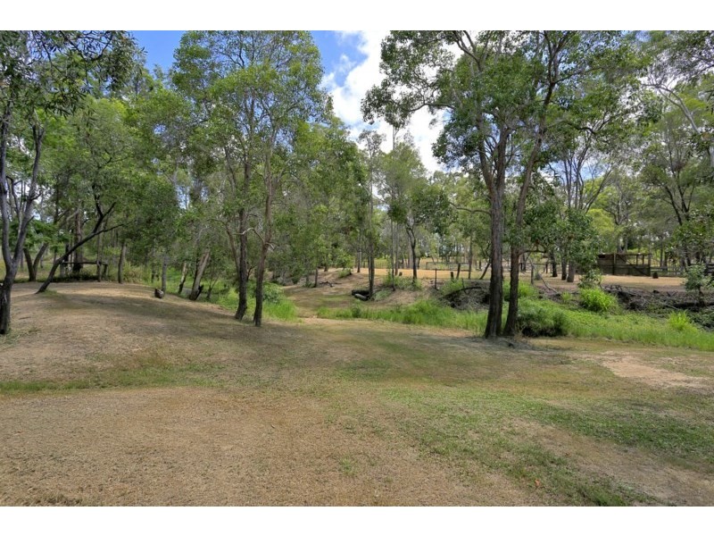 18 Wonderland Avenue, Branyan QLD 4670