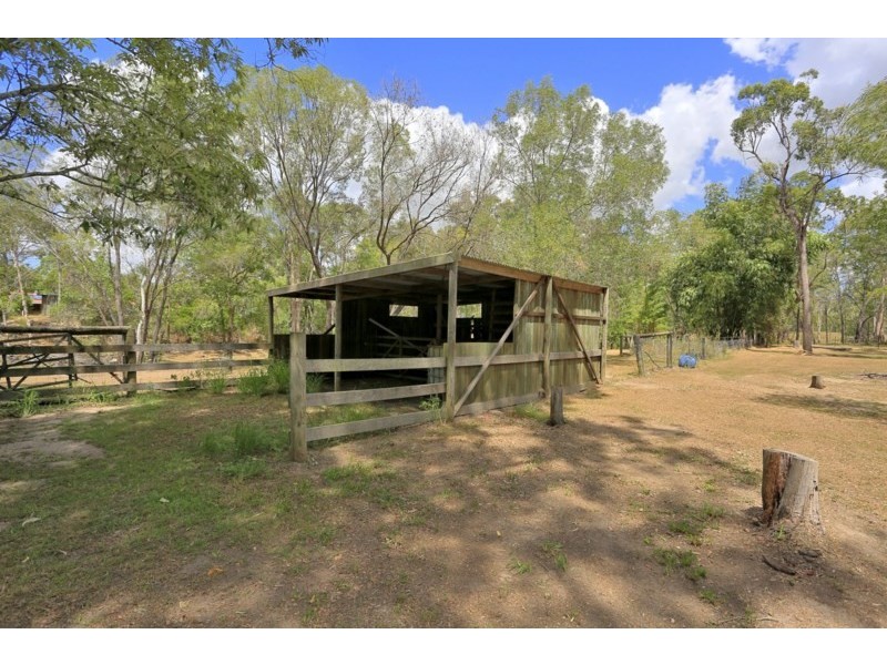 18 Wonderland Avenue, Branyan QLD 4670