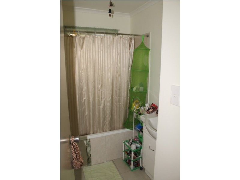 18 Hargreaves Street, Bundaberg South QLD 4670