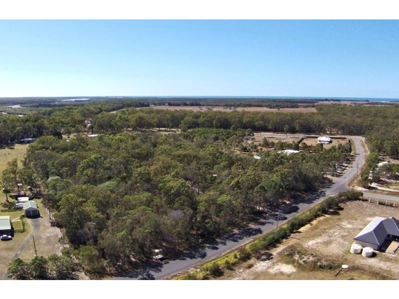 13 Fern Tree Drive, Coonarr QLD 4670