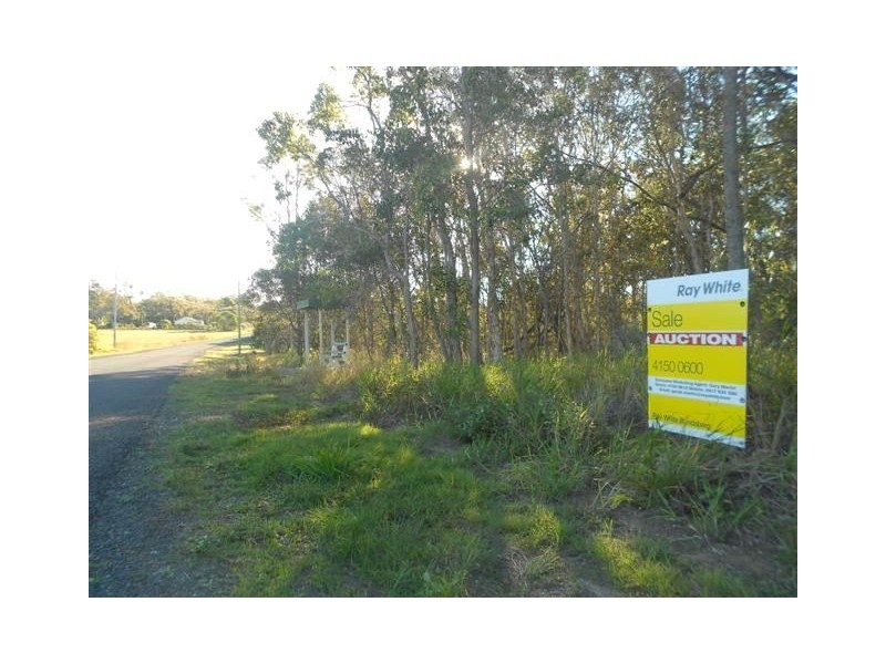 13 Fern Tree Drive, Coonarr QLD 4670