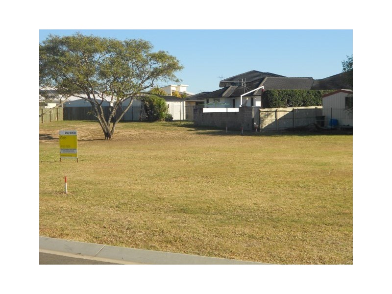 6 Rosewood Place, Bundaberg North QLD 4670