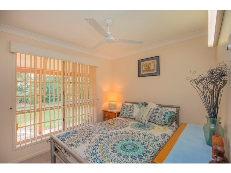 16 Billabong Drive, Gooburrum QLD 4670