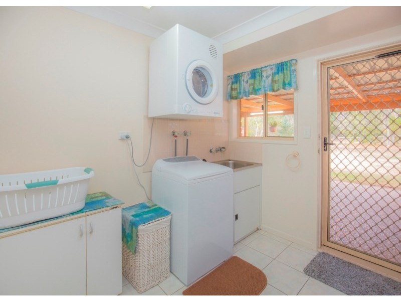 16 Billabong Drive, Gooburrum QLD 4670