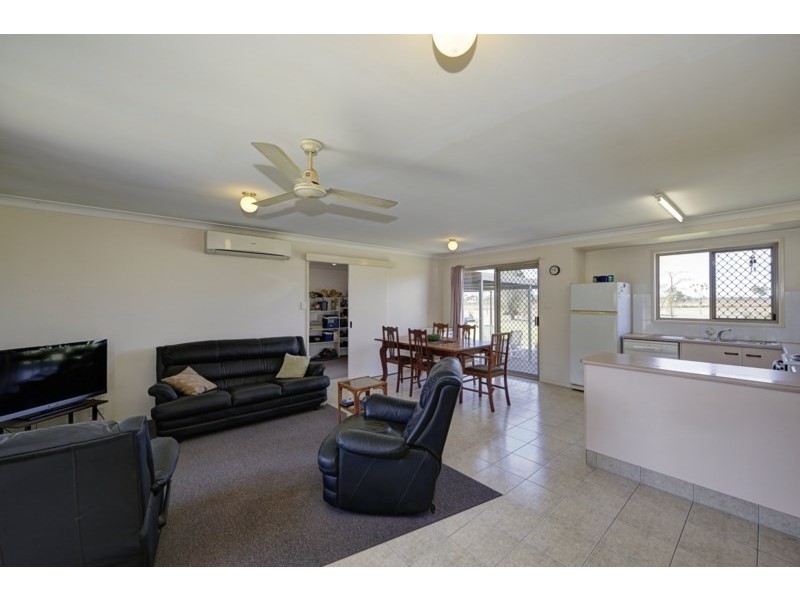 1 Palomino Avenue, Branyan QLD 4670