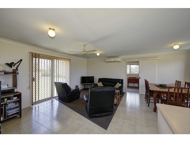 1 Palomino Avenue, Branyan QLD 4670