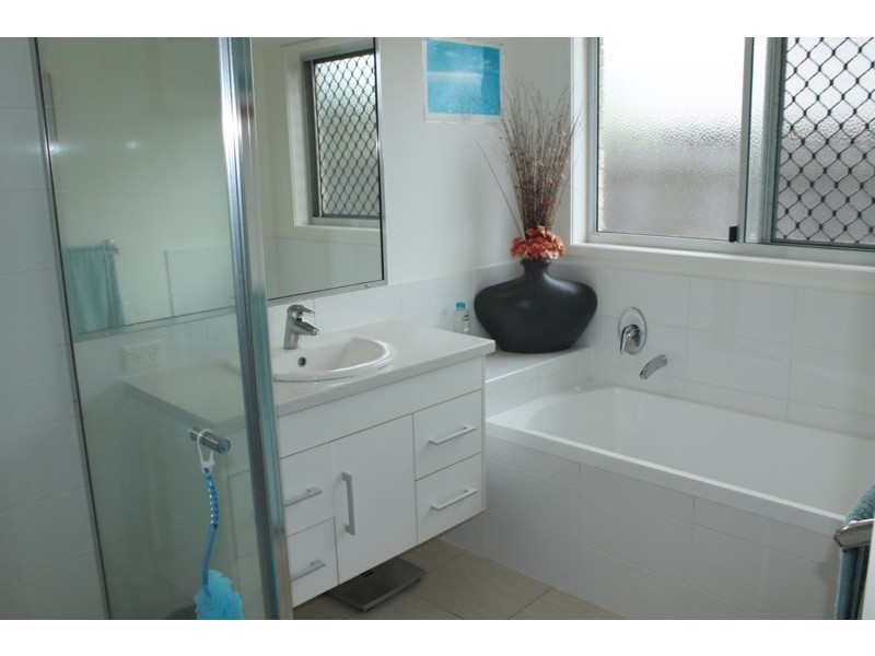 3/7 Elliott Heads Road, Kepnock QLD 4670