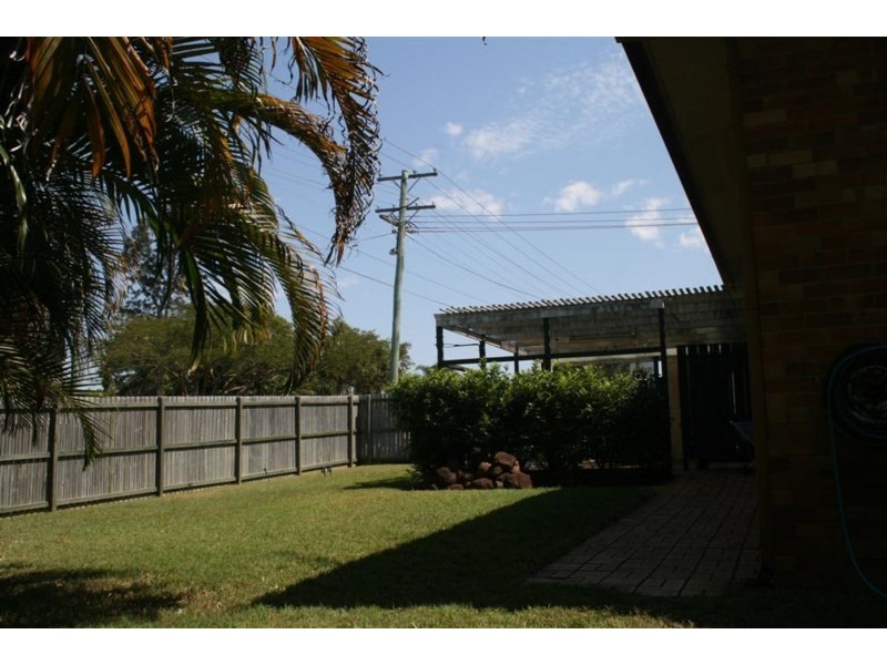 8 Stringer Street, Millbank QLD 4670