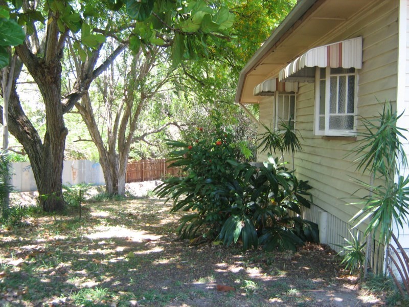 32B Walker Street, Walkervale QLD 4670