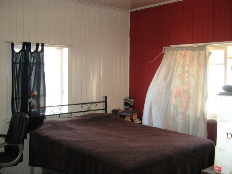 32B Walker Street, Walkervale QLD 4670