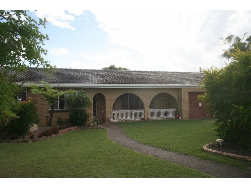 4 Walk Street, Thabeban QLD 4670