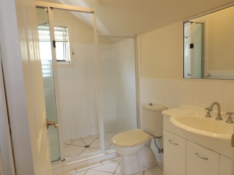 17/2 Sylvan Drive, Moore Park Beach QLD 4670