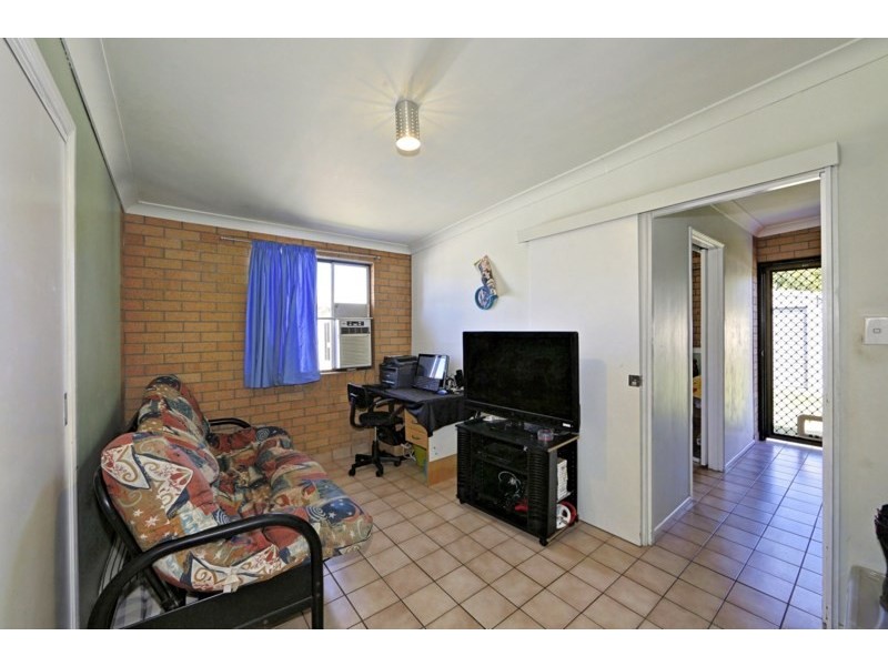 52 Anderson Street, Avenell Heights QLD 4670