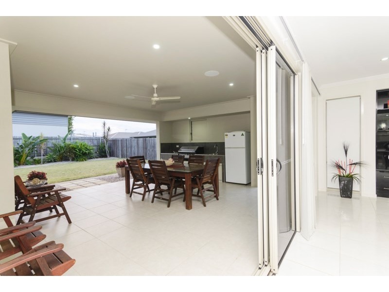 3 Tranquility Place, Bargara QLD 4670