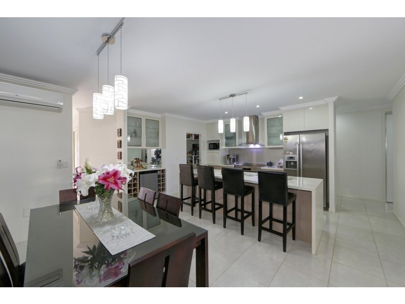 3 Tranquility Place, Bargara QLD 4670