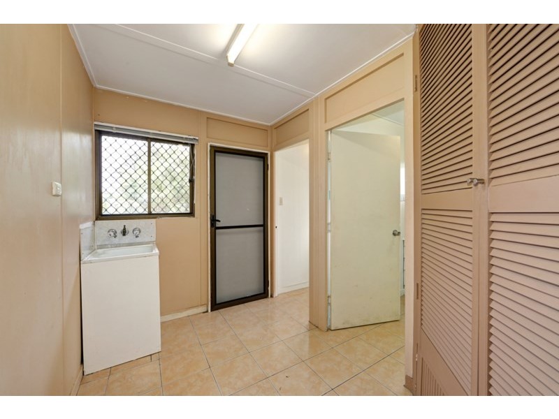 27 Kingsford Street, Kalkie QLD 4670